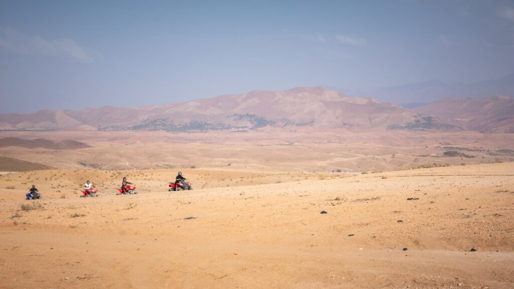 Agafay, 3-day Merzouga or 5 days Marrakech to Fes? Compare routes, real 2026 prices and what to check before booking your Morocco desert tour.